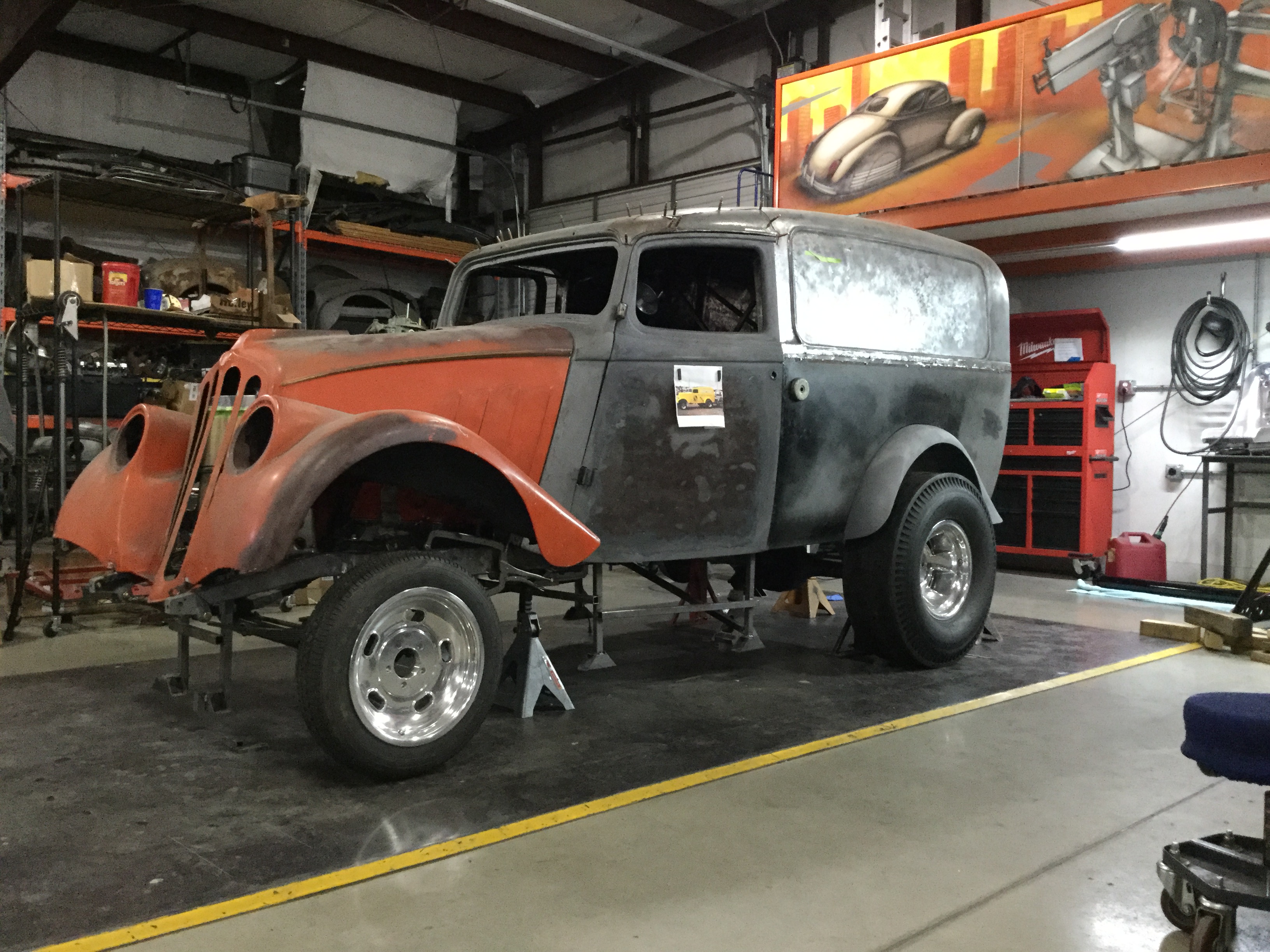 Left profile for Willys Gasser